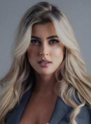 Mayfair elite Pamela london escort