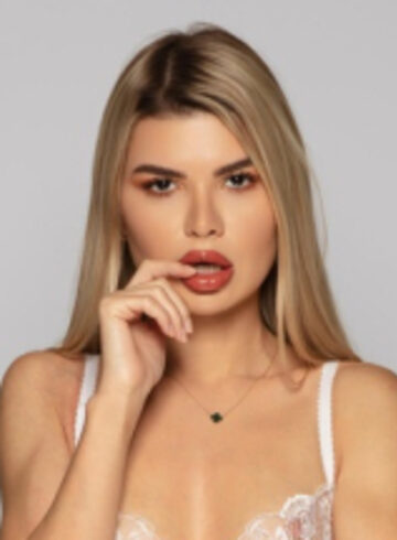 Central London 300-to-400 Vivienne london escort