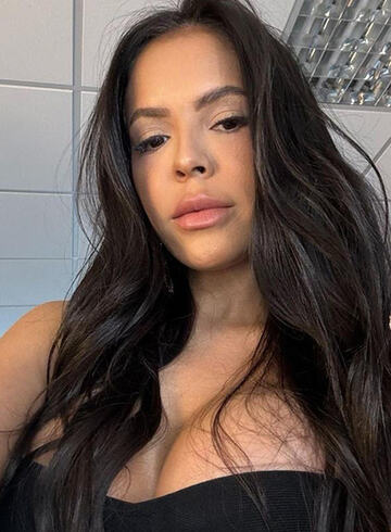 central london party-girl Holly london escort