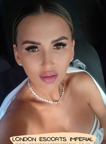 Gloucester Road blonde Aria london escort