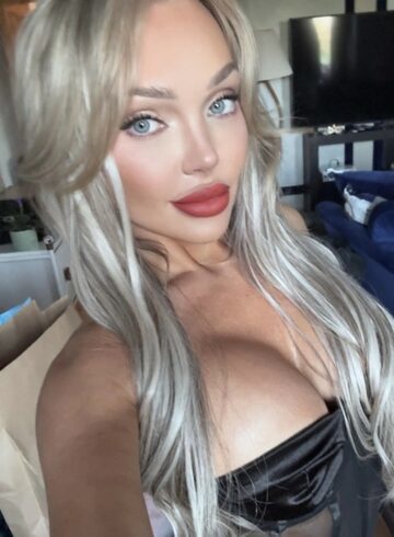 Marylebone party-girl Leah london escort