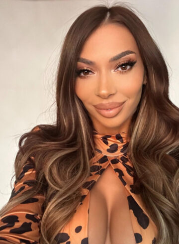 central london 300-to-400 Roberta london escort