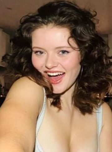 Chelsea busty Kirsten london escort