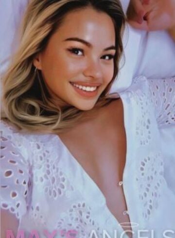 Earls Court blonde Stella london escort