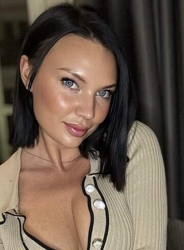 Outcall Only busty Kate london escort