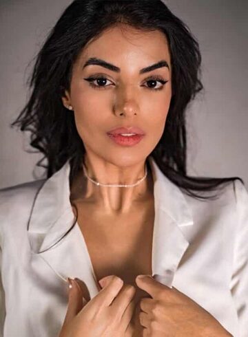 Earls Court elite Olivia london escort