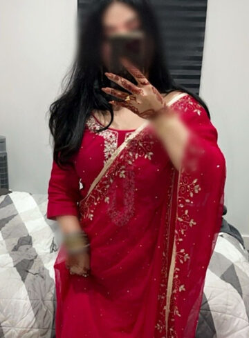 Paddington 300-to-400 Priyanca london escort