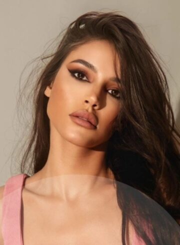 Central London brunette Amanda london escort