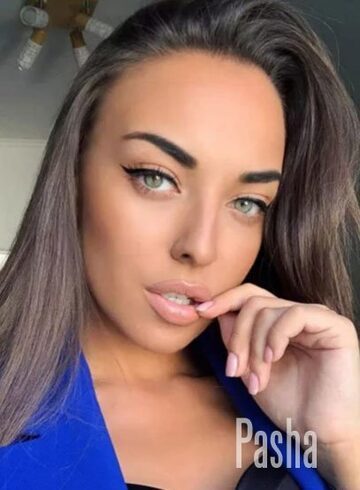 Bayswater party-girl Karis london escort