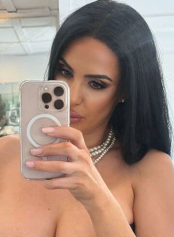 Earls Court massage Clarissa london escort