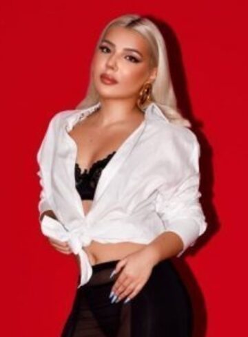 Edgware Road massage Erika london escort