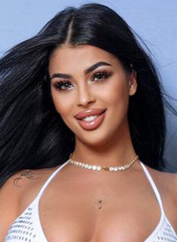 Edgware Road 200-to-300 Sophie london escort