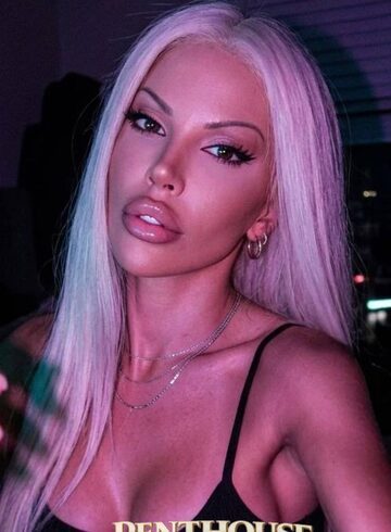 Mayfair busty Charlene london escort