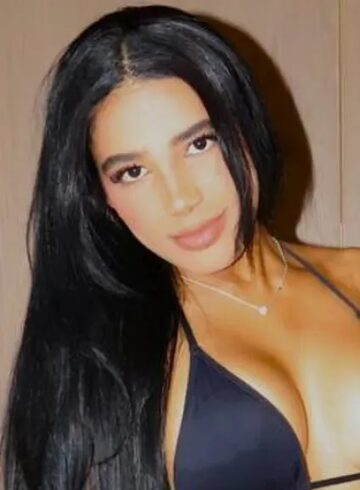 Earls Court party-girl Copacabana london escort