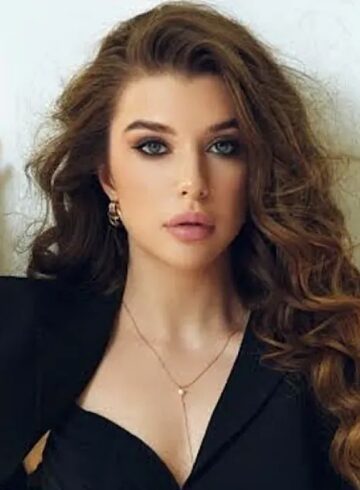 Kensington elite Miracle london escort