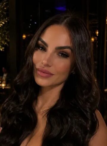 Mayfair a-team Nilou london escort