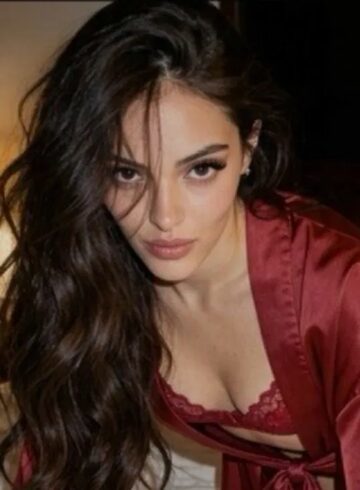Marylebone brunette Dravynea london escort