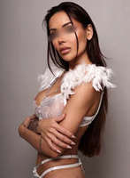 Central London brunette Gidria london escort