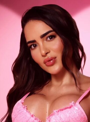 central london brunette Carol london escort