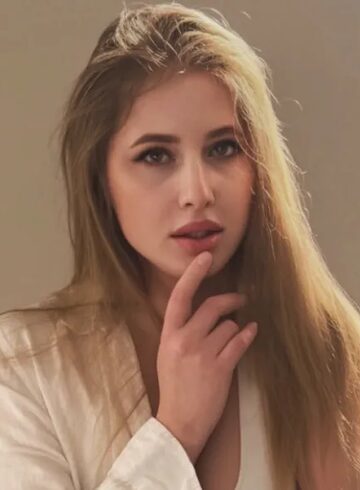 Earls Court 300-to-400 Dobrava london escort