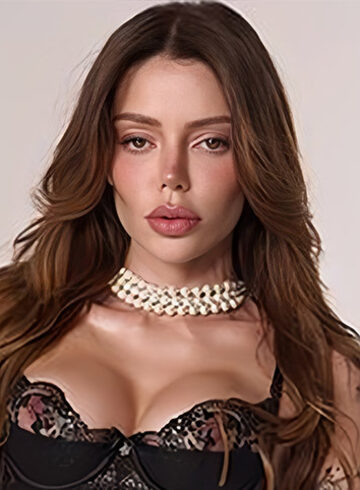 Central London brunette Eldora london escort