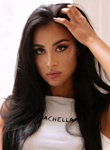 Outcall Only brunette Leysan london escort