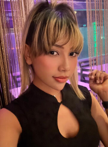 Bayswater blonde Sukuna london escort