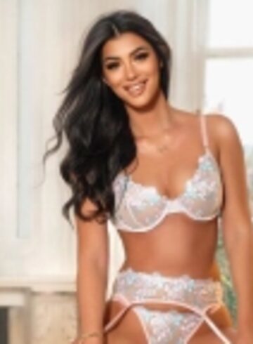 Gloucester Road 200-to-300 Simeria london escort