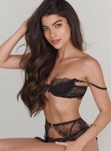 Chelsea latin Sycilia london escort