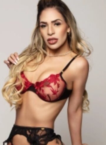 Marble Arch party-girl Leticia london escort