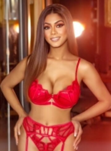 Bayswater party-girl Deepak london escort