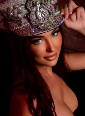 central london 200-to-300 Elouise london escort