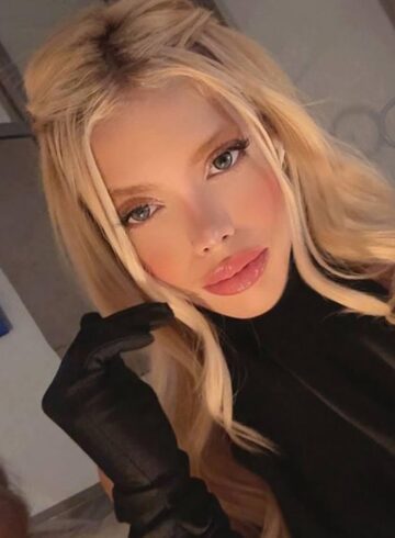 Kensington party-girl Apolo london escort