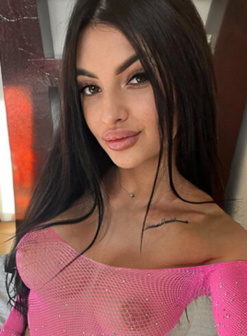 Marylebone petite Soni london escort