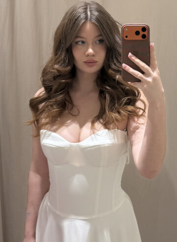 Earls Court elite Apricot london escort