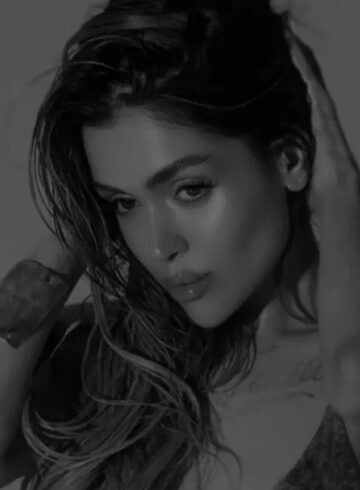 Kensington elite Mikami london escort