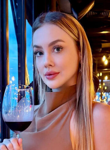 Gloucester Road blonde Breviora london escort