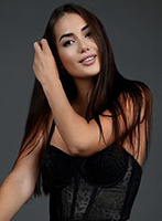 Central London massage Nikilina london escort