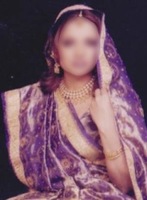 Canary Wharf busty Ghazala london escort