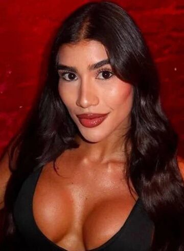 Kensington petite Herbal london escort