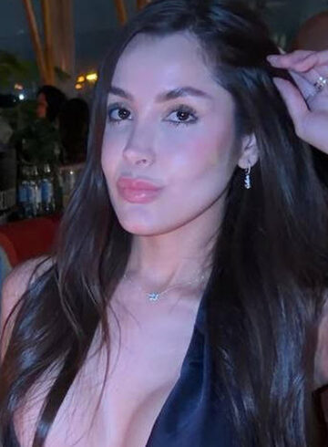 Kensington brunette Esteva london escort