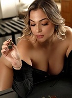 Central London party-girl Thaynara london escort