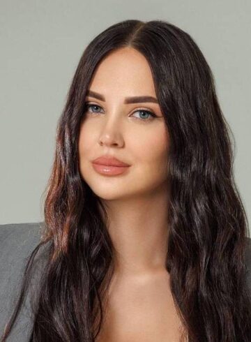 Victoria  Valeri london escort